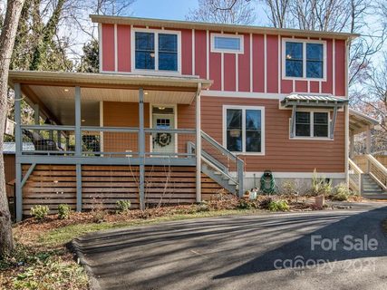 44 Garden Circle