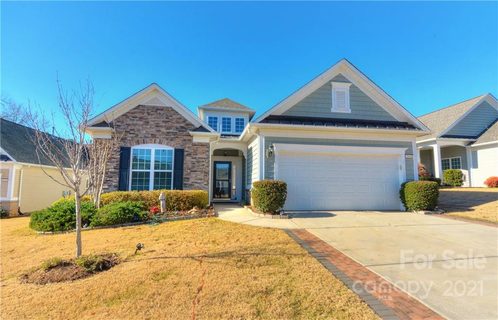 2054 Moultrie Court
