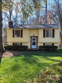 4600 Garvis Drive sold home in Carrie Hills, Charlotte, NC