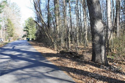 000 Fair Oaks Road sold home in Oak Park, Arden, NC