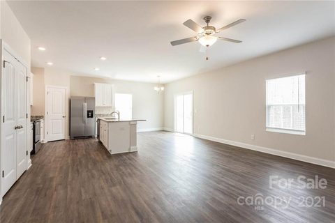 8117 Derby Woods Lane