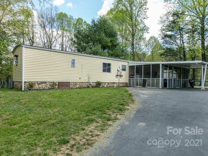 213 Piney Ridge Drive sold manufactured home in Rolling Oaks, Hendersonville, NC