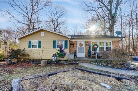 1308 Northwoods Drive sold home in North Woods, Kings Mountain, NC