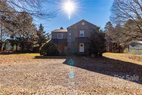 9635 Autumn Circle sold home in Autumn Acres, Davidson, NC