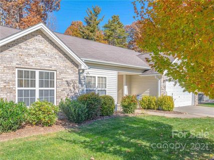 42 Wiltshire Circle sold condo in Stafford Crossing, Fletcher, NC