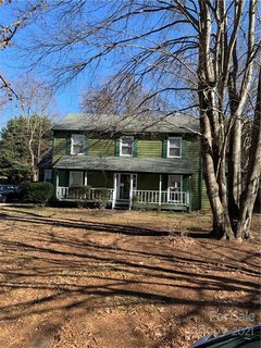 1223 Rock Point Road
