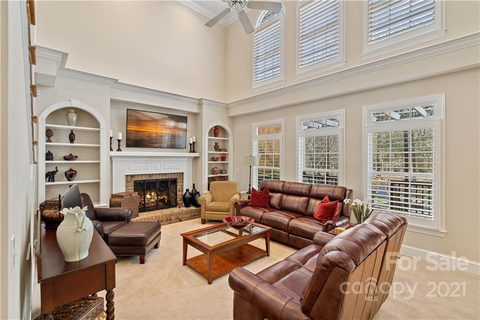 1487 Saint Annes Court