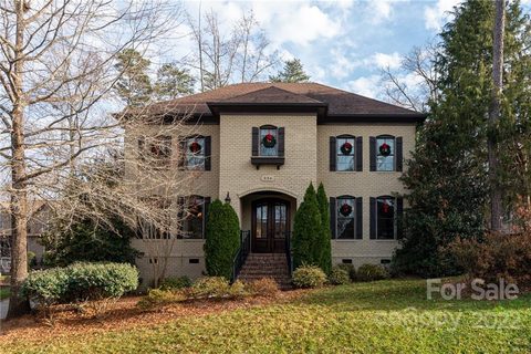 336 Treetops Drive