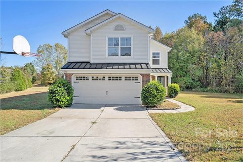 2039 Benziger Court