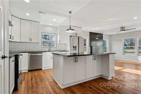 3512 The Plaza Road