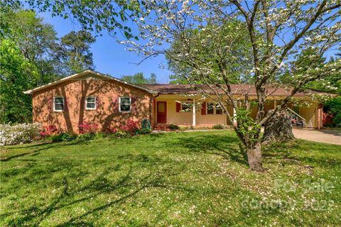 737 Waverly Place 19