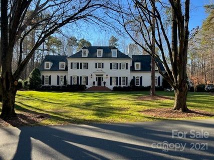 3215 Plantation Road