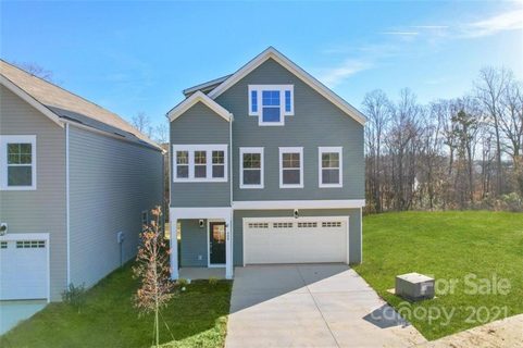 409 Kingsway Circle