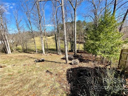 19 Shadowlawn Drive 2