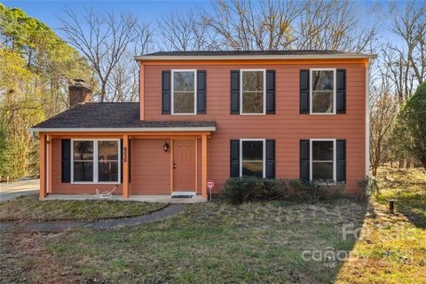 8535 Timbercrest Circle