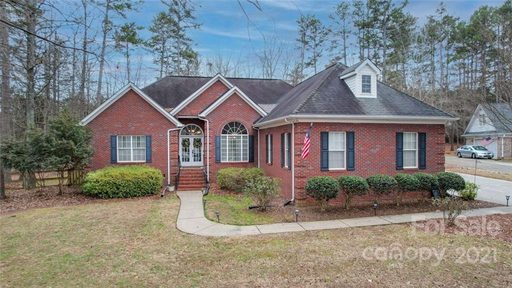 1505 Heather Lane