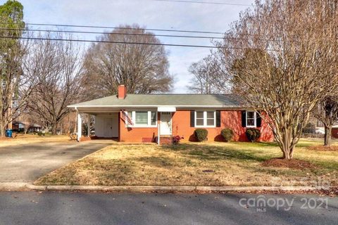 1340 Edgedale Drive