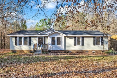 8820 Summerhill Drive sold manufactured home in Summerhill Estates, Waxhaw, NC