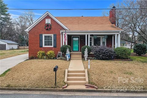 508 Gibson Drive sold home in Wadsworth, Concord, NC