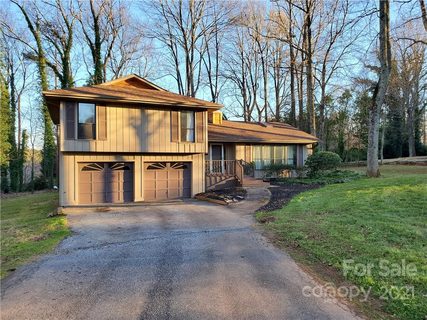 411 Holly Hill Drive sold home in Holly Hill, Columbus, NC