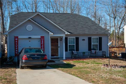 2063 E Park Drive sold home in East Park, Lancaster, SC
