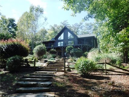 454 South Pointe Road