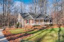 3932 Fox Run Road sold home in Matthews, SC
