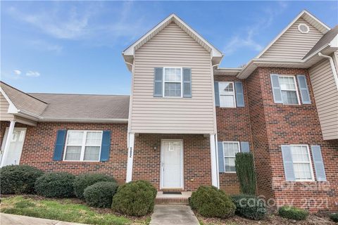 2222 Ne 15th Avenue 502 sold home in Bradford Square, Hickory, NC