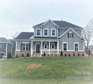 112 Summer Shoal Place