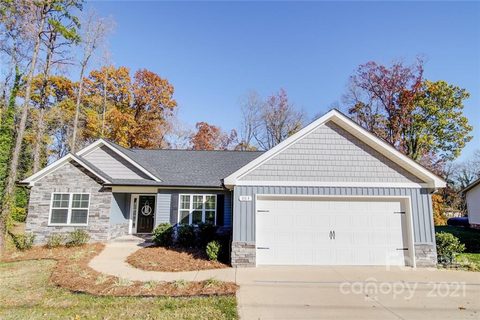 303 Suburban Avenue sold home in Dakota Woods, Kannapolis, NC