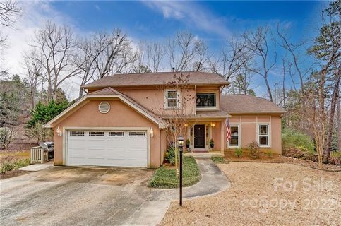 7055 Mariners Court sold home in Anchorage, Tega Cay, SC