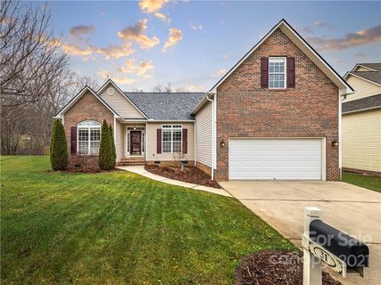 31 Yorktown Circle