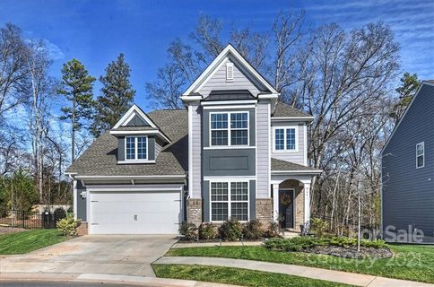 944 Pecan Tree Lane