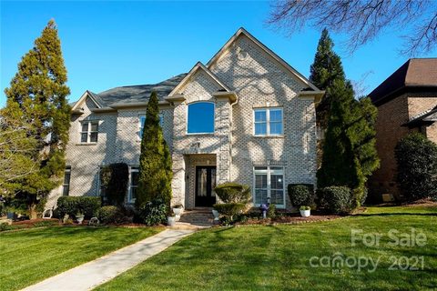 11810 Churchfield Lane sold home in Churchfield, Charlotte, NC