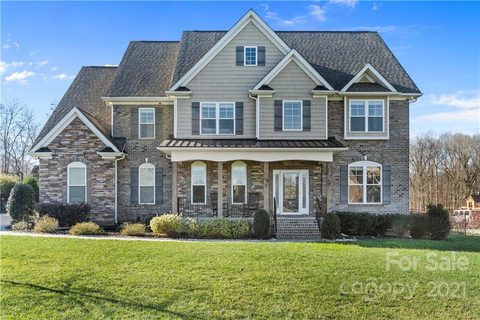 2605 Smith Field Drive sold home in Smith Field, Monroe, NC