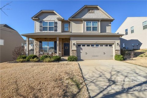 124 Renville Place