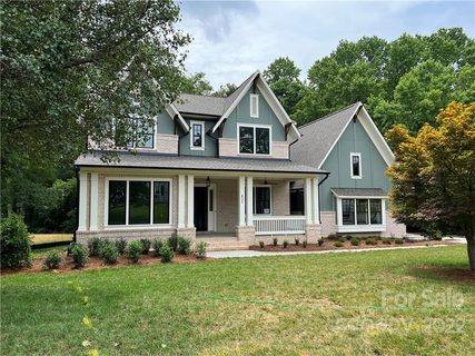 832 Heather Lane