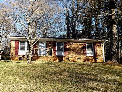 1904 Alpine Drive sold home in North Woods, Kings Mountain, NC
