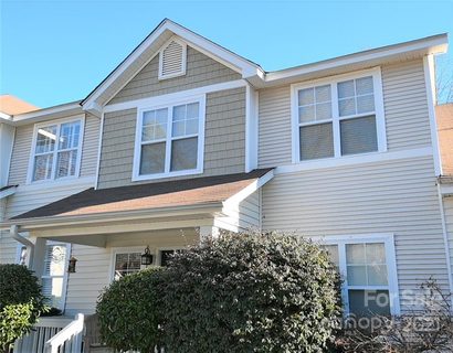 8373 Brickle Lane