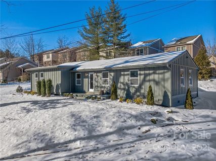 60 New Jersey Avenue sold home in Amboy Heights, Asheville, NC