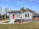 921 N Main Street sold home in Hendersonville, SC