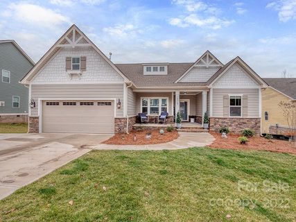 18568 Mainsail Court