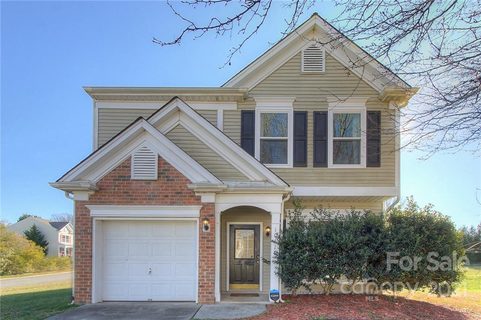 10414 Roundleaf Drive sold home in Loren Farms, Charlotte, NC
