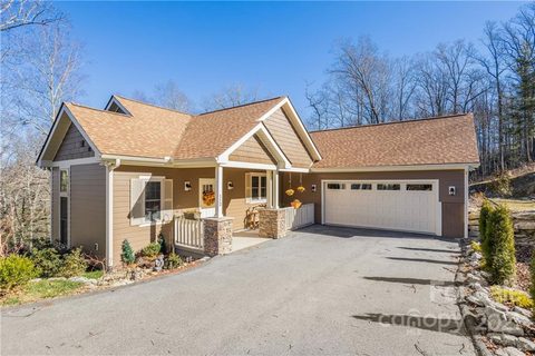 112 Tatham Road sold home in Vista at Blacksmith Mountain, Hendersonville, NC