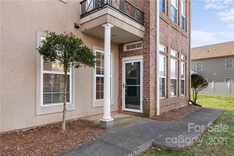 1749 Heatherhill Road 105 sold condo in Dilworth South, Rock Hill, SC