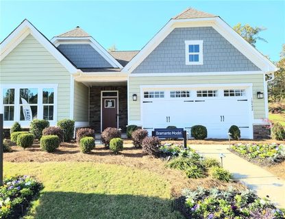 10492 Black Locust Lane