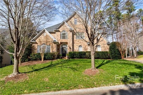 1615 Scotch Pine Lane