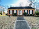 7724 Meadowdale Lane sold home in Charlotte, SC