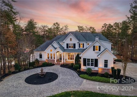 124 Brownstone Drive
