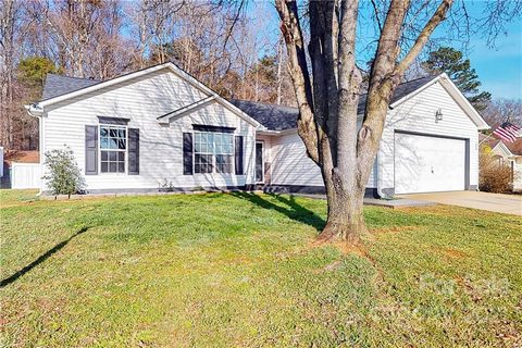 2066 Chapel Creek Road sold home in Autumn Ridge, Concord, NC